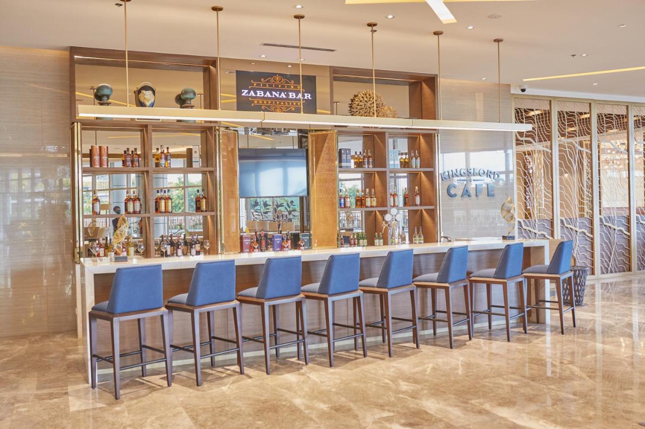 Kingsford Hotel Manila Paranaque City ภายนอก รูปภาพ